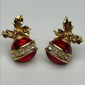 Vintage Avon Sparkling Christmas Ornament pierced earrings
